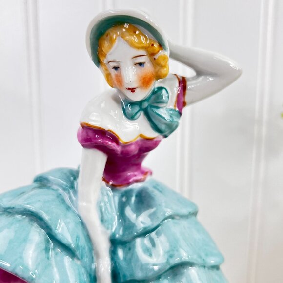 Vintage Japanese Lady Figurine With Hat & Ruffled Dress 7.5" Height - Picture 6 of 11